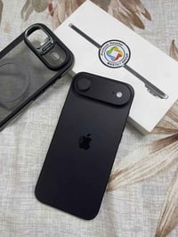 آيفون ١٧ اير • ٢٥٦ • بطارية ١٠٠%