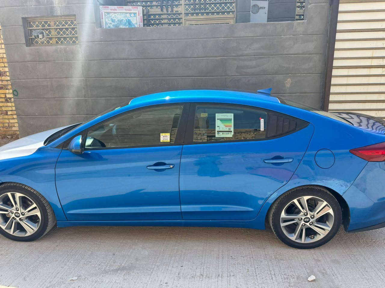 لسلام عليكم 
النترا 2017 للبيع رقم اربيل بسم شركة ماشيه 180 حادثه فقط بنيد ليبل واحد صور الحادث موجودة بالمنشور تخم تاير حدادية منظومة بانزين كلهن جدد كشنات تغليف جديد مكان السيارة كربلاء السعر 117 وبيه مجال بسيط للأستفسار ***********
