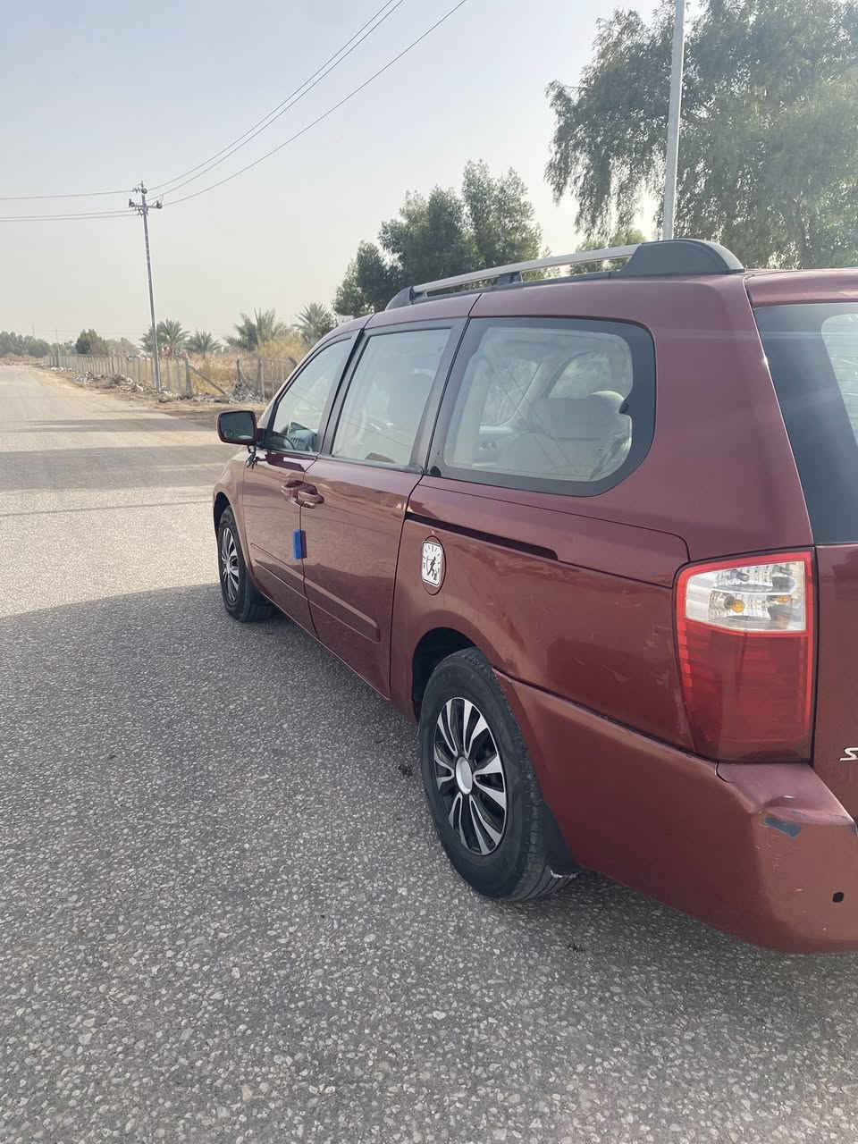 السلام عليكم سيارة سيدونا 2008 رقم بغداد سنويه 2036 هزه جديده سياره مكينه وكير وحداديه خير من الله سياره بأسمي تحويل ثاني يوم 
بيه جاملغ مبدل فقط 
السعر 125 وبيه مجال 
*********** 
المكان بابل الشوملي
