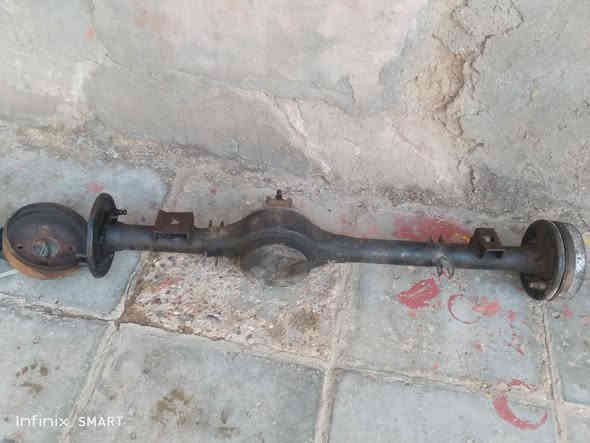 اكسن لطش قطعه وحده نقص بس شفت قصيرة وشغال ابيع كوم حديد سعر 40قفل ابو الخصيب قرب  ***********
