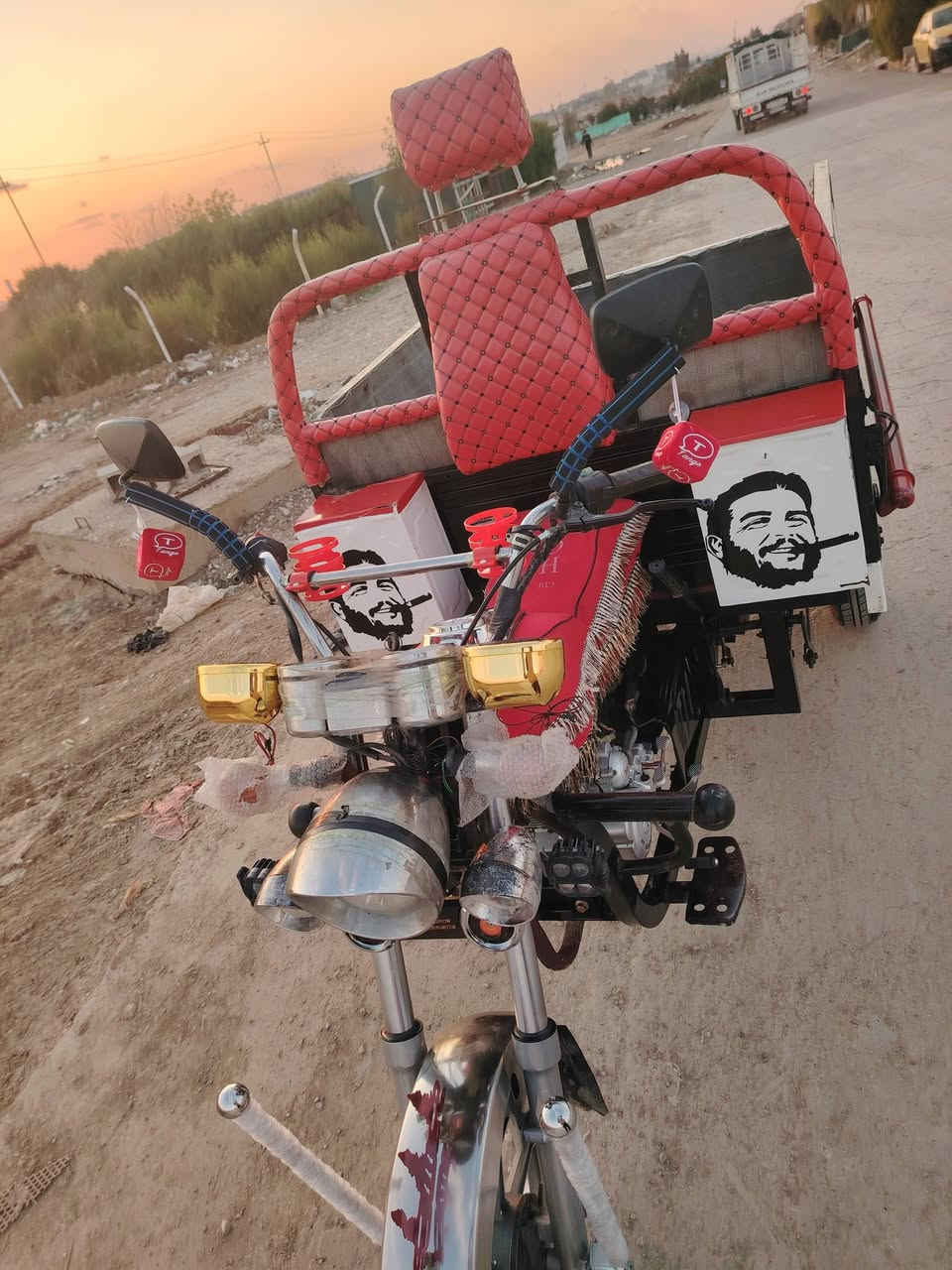 سلام وعليكم ستوته للبيع موديل 2020 بلادي اسود محرك 23 كهربايات شغاله نكره سلف تايرات جوبلس جديده منفيس بيهه كله شرط ماطور احله من صوره بدي قلاب بليته بي سعر مليون 250 بي مجال مكاني بل 55 مقابيل وميز ***********
