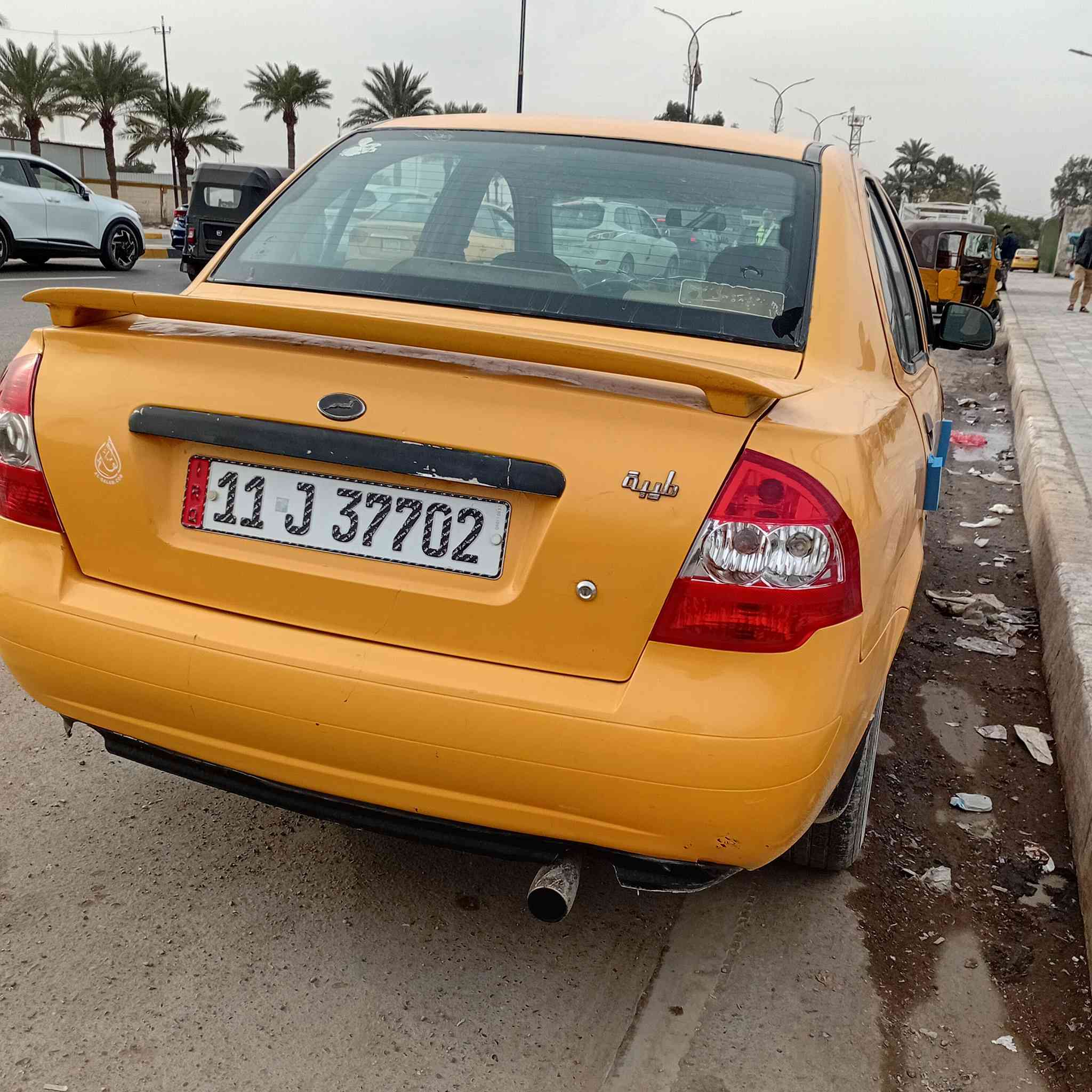 السلام عليكم طيبه 15 جير مكينه حداديه تخم تاير السياره ما بيها ضربه بها شخوط بها شويهد تبريد شغال سعر 36 اتصال***********
