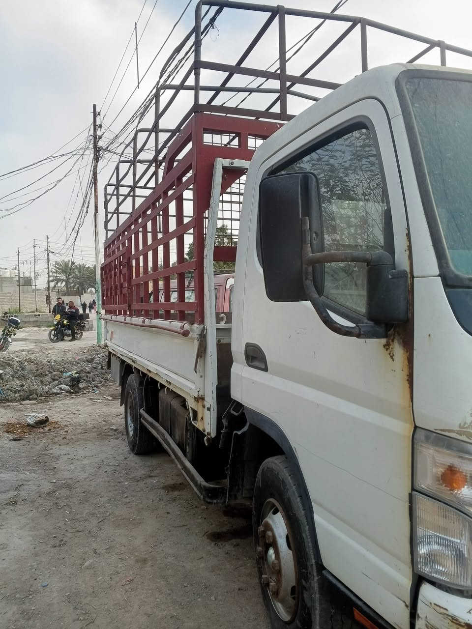 كنتر 2007 بلاديه للبيع رقم بغداد محرك كير اكسل خير من الله سيارة بوجهه للعمل مكانهه ديالئ بعقوبه سنويه بعدلهه شهرين وتصقط تحويل مباشر سعرهه 165 وبيهه مجال // *********** //// ***********  هاذة صاحبهه مكلف بلنشر
