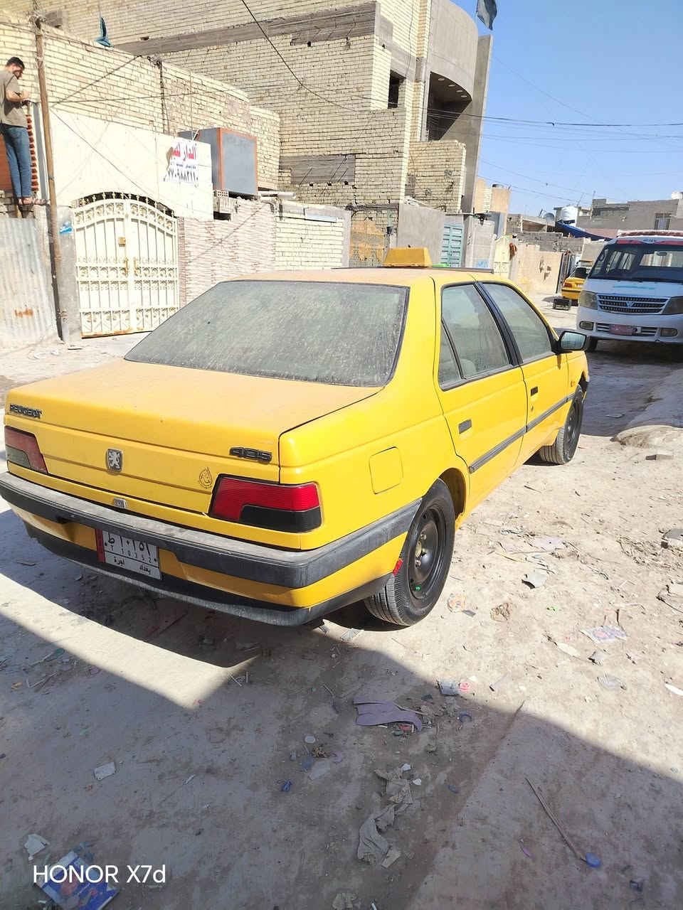 السلام عليكم بيجو جيل اكس 2010 بسمي سنويه 2031 هيئة غرامات مصفره قبل يومين هزه جديده ل27 رقم انكليزي بغداد مكينه كير صدر تخم تاير كله جديد سياره جاهزه لاخير بيهه صبغ مكانات شواصي جدد مكاني بغداد العبيدي *********** السعر 33
