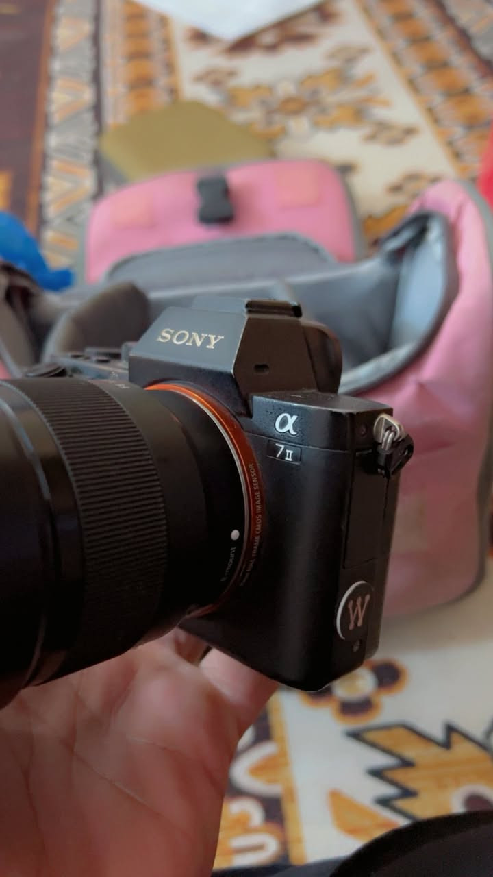 السلام عليكم
بدي بدي بدي ( بدون عدسة )

سوني A7ii نضيف بيها مشكله وحدة

الفيديو ما يشتغل بس فوتو يعني تاخذه بس صور اما الباقي كلشي يشتغل بيها واذ تريد تصلحها تصلح ويشتغل الفيديو طبيعي

باقي تفاصيل خاص


**إذا كنت صاحب هذا الإعلان وتريد حذفه لأي سبب، رجاءا أرسل رسالة إلى الدعم الفني**