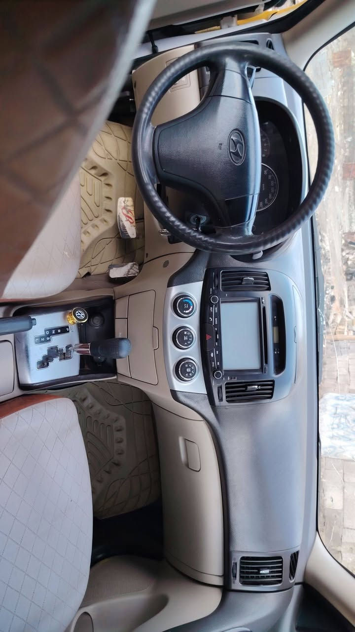 النترا للبيع موديل 11خليجي مكفول من الظربه رقم ميسان السيارة بالعمار للاستفسار ***********
