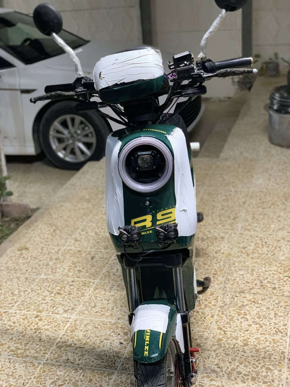 السلام عليكم
دراجه شحنR9 للبيع 

موديل 26 

تشغيل عن بعد 

خمس بطاريات دبل كبار32 امبير 

دبل اشاره+ اشاره يمين يسار 

نضام 4 سرع سرعه  109

نضام (P)

نضام (R) رجوع للخلف

 

قفل ستريرن 

جهاز انذار عن سرقة

المكان: كركوك دوميز 

📞الرقم  :***********

السعر:450 بي مجال قليل
