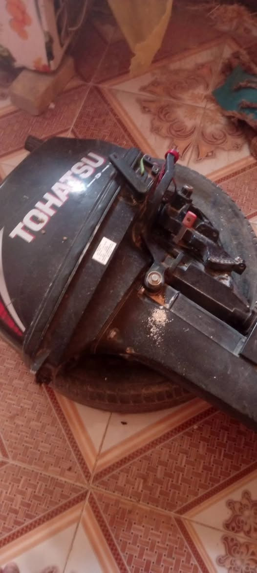 السلام عليكم ورحمه الله وبركاته الماكينه هاي موديل 18 هي وبلا مالها سعر اثنين السعر 2ب ب 2:15 وبيها مجال مكان ناصريه عمود 19 ***********
