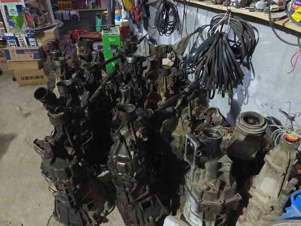 يالله جميع القطع غيار جديد مستخدم كيرات حاويه صيني وياباني  محركات فور واي وثري واي شرط شغل باورات جعمقه  ستيرن باكيت طبلات طابكسن  يوجد جام خلفي امامي دير اتصل وتدلل مكاني ناصريه قضاء الاصلاح الخليوي غرب جسر العلويه فواده
‏‪0781 076 8215‬‏
