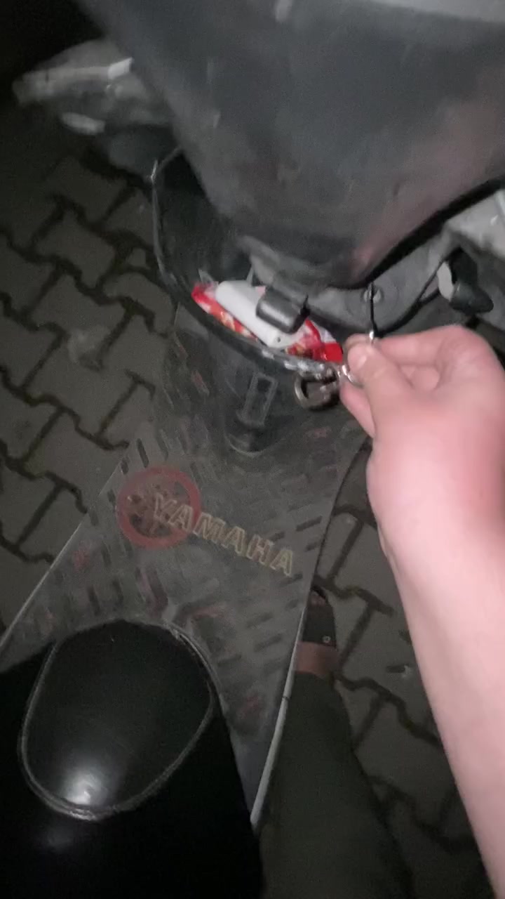 دراجه عصفوريه للبيع نضيفه مكينه ناعمه تجي تشوف بعينك 230 وبيه مجال مكاني بنوك متوجد واتساب فقط ***********
