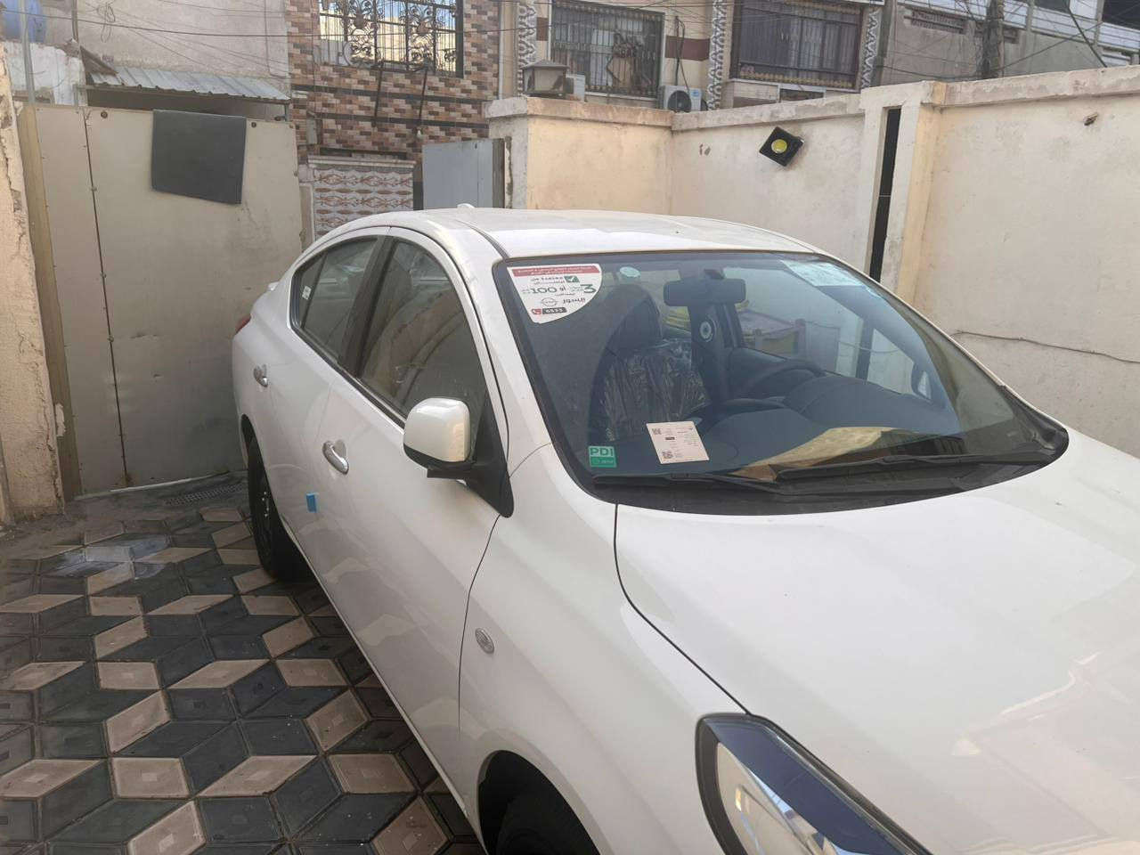 سني ٢٠٢٤ هندي بليته زركه ضمان شركه سور ماشيه ١٧ مكفوله من صبغ وضربه فقط بارد اقل شبر سغر ١٢٠ رقم ***********
