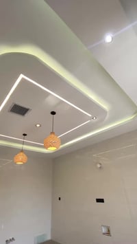 كادر هندسي متخصص لتنفيذ جميع اعمال الديكور الداخلي والخارجي للمنازل ، ...