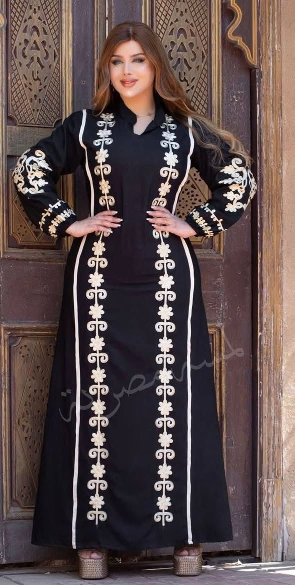 عرض خاص عرض خاص تفليش مع ازياء الاحمد مناسبه العيد كل قطعتين بهدا منشور 25الف لحجز عل واتساب ***********العنوان القادسيه شار ع مستشفى العسكري قرب مول القادسيه مجاور تاج محل توصيل كافه الاقظيه 3000الاف ومحافظات العراق 3000الاف
