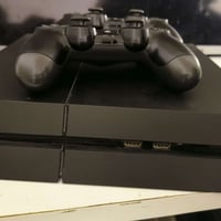 بلايستيشن٤ مهكر • ٥٠٠ جيجا • نجف