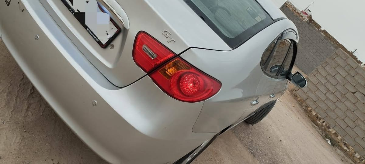 النترا 2010 مقدسه
ادوات كصه وحده
دخول جديد
متومه سليمانيه الرقم الجديد
 شرط الحاسبه 
تبريد شغال 
سياره مال جناي 
المكان ناصريه 
السعر ٤٧ وبيها مجال بسيط 
بيها سنويه ل٢٠٣٠ 
***********
