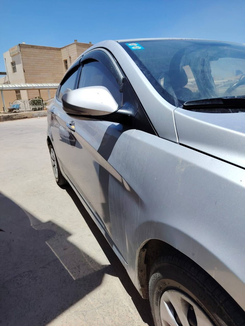 اكسنت موديل 2015 مثنى مشروع وطني بأسمي
 گير مكفول محرك 1600 جديده مكفولة من الصبغ والتبديل ما عدا بارد بالجاملغ الامامي والتبريد شغال
مكاني النجف
السعر 87 وبيها مجال قليل للشراي
للتواصل ***********
