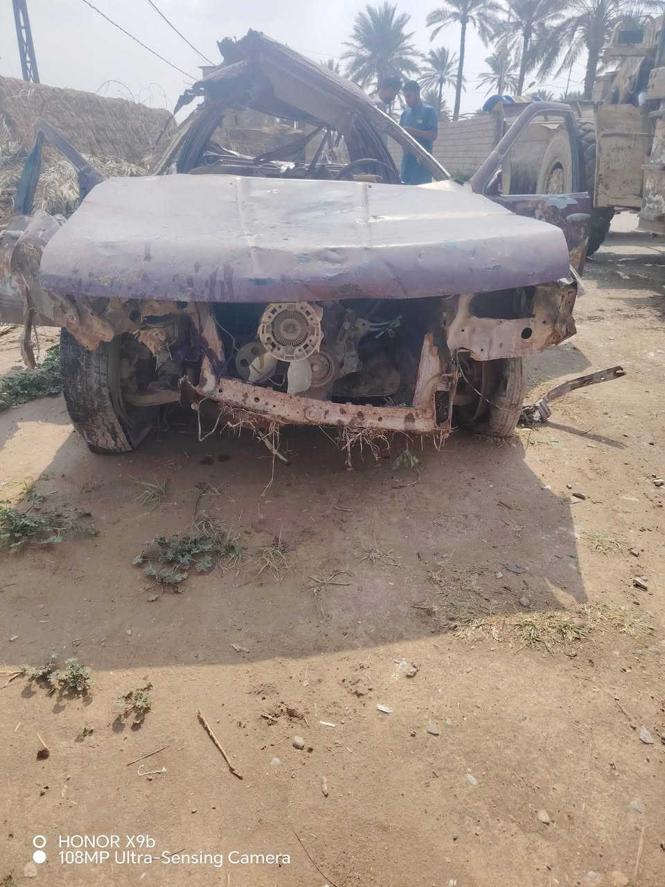 السلام عليكم اخوان سيارة نيسان كير محرك بطه متروكه صارلها ٧ سنوات للستفسار اتصل ***********
العنوان شهربان قرية نوفل
