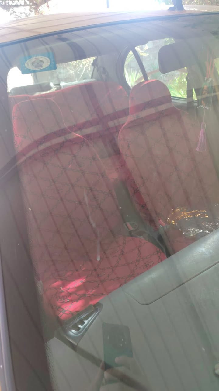 السلام عليكم طيبة ٢٠١٥ سنوية لل٣٣ بيها ضربة بالجنطة مصبوغة صبغ عام  سيارة مكفولة كير ومحرك درشمة جديدة مكفولة من كلشي للشارع كبل *********** العنوان بغداد ابو غريب
