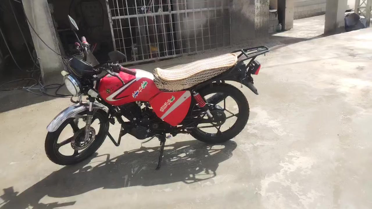 دراجه للبيع سعر 400 $عمرها سرابس بايراني«***********»
