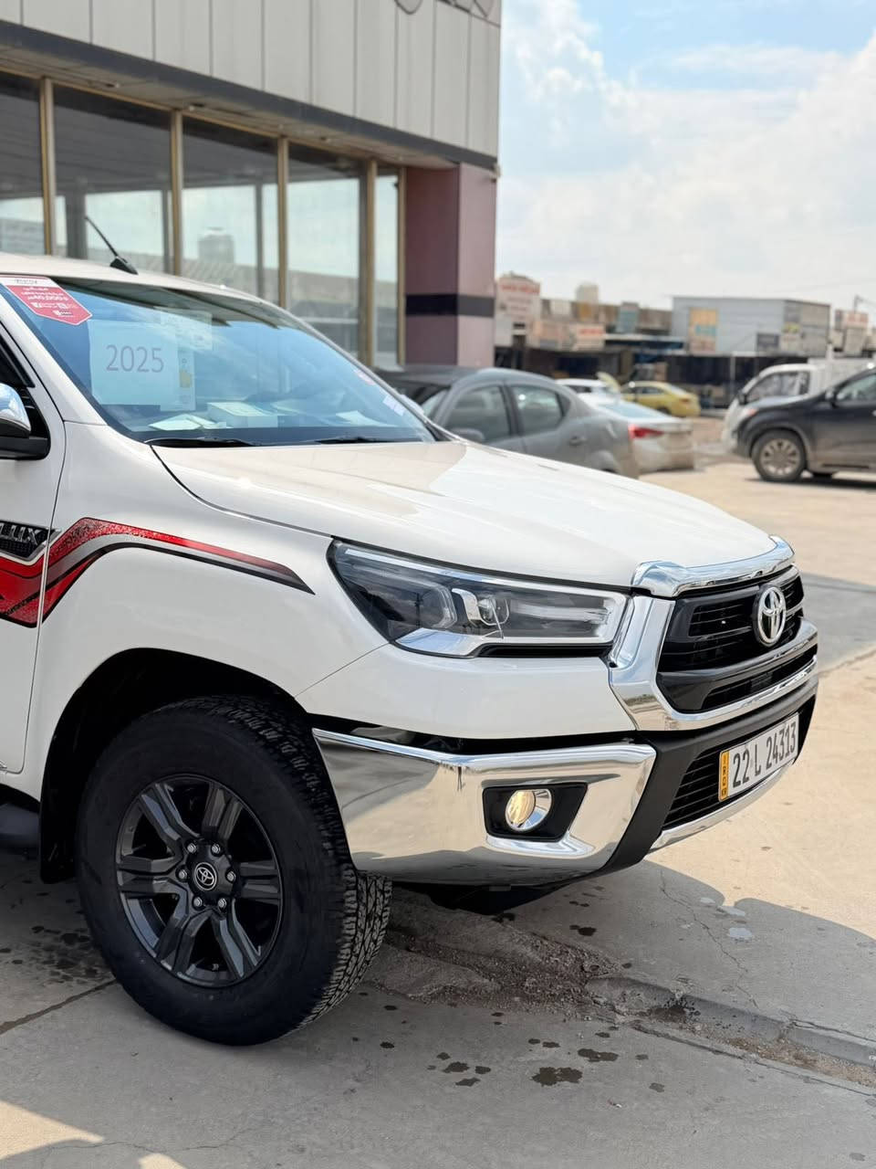الجديد صلو ع نبي 
بيكم هايلوكس 
موديل 2025 
4x4 
 ماشيه 8000
بعدهي بوضع الزيرو 
فول مواصفات 
شاشه كامره 
شحن لا سلكي 
قطعتين تبريد 
كشنات تبريد 
تحكم جهتين 
حساس امامي خلفي 
هواي بيها مواصفات 
ساز ام الضمان 
السعر عند الإتصال 
للأستفسار اكثر 
***********@***********
