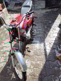 للبيع او مراوس بماكس  نامه مديل 20اوراق الدراجه نضيفه بس يحتاجلها شوي ...