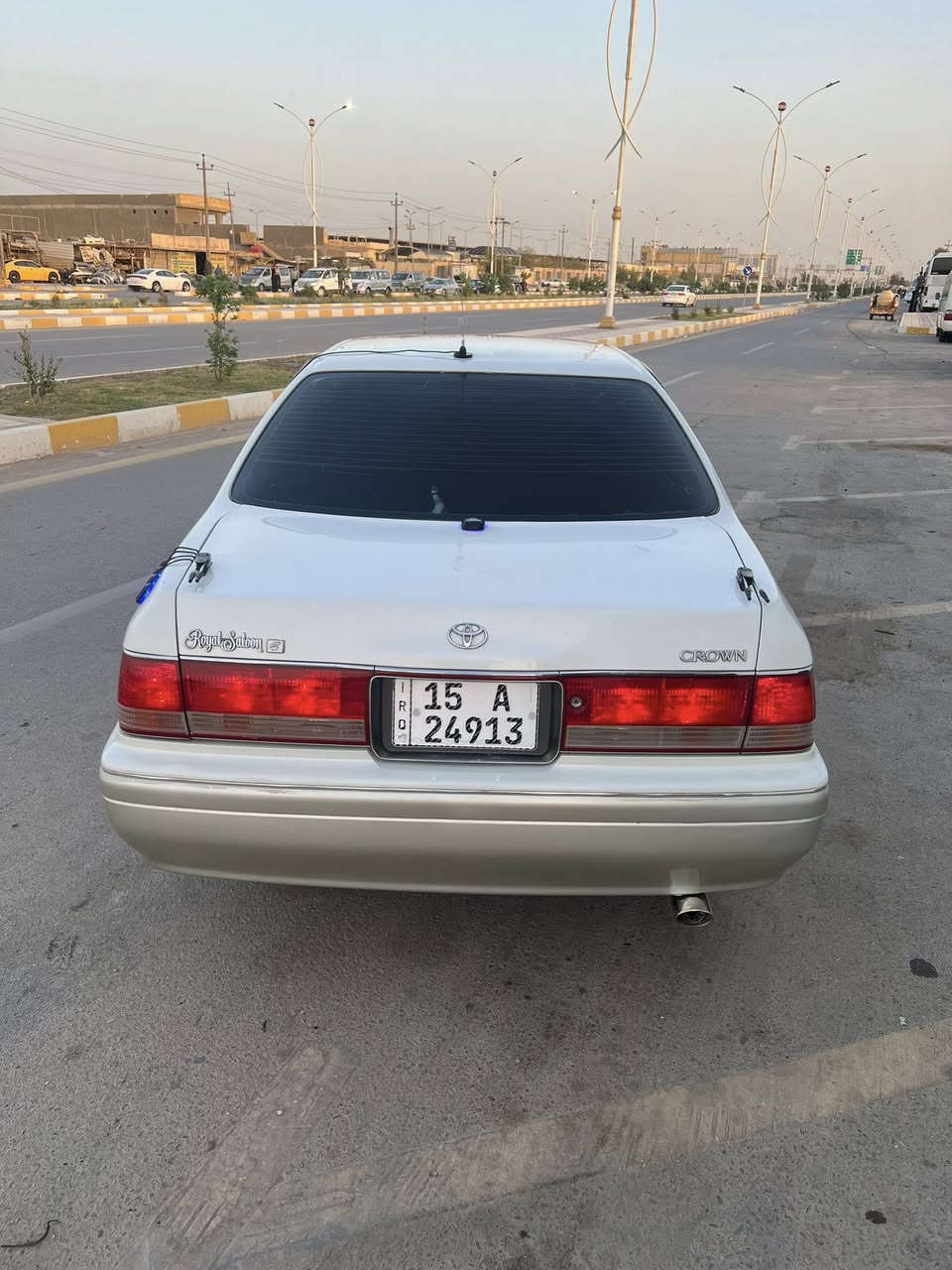 سلام عليكم سياره راس الثور كراون مديل 96السياره  مكفوله كصه وضربه ونقل جثه والعيب الشرعي السياره تخم تاير جديد حداده تبريد ثلج🥶 جديده  علمن انه السياره بيه صبغ 3قطع فقد  كير ومحرك 3000/ سنوي/2031 بسمي تريد وكاله تحويل مباشر مكان السياره ذي قار   مركزالسعر 100وبيه مجال الرقم للستفسار /***********
