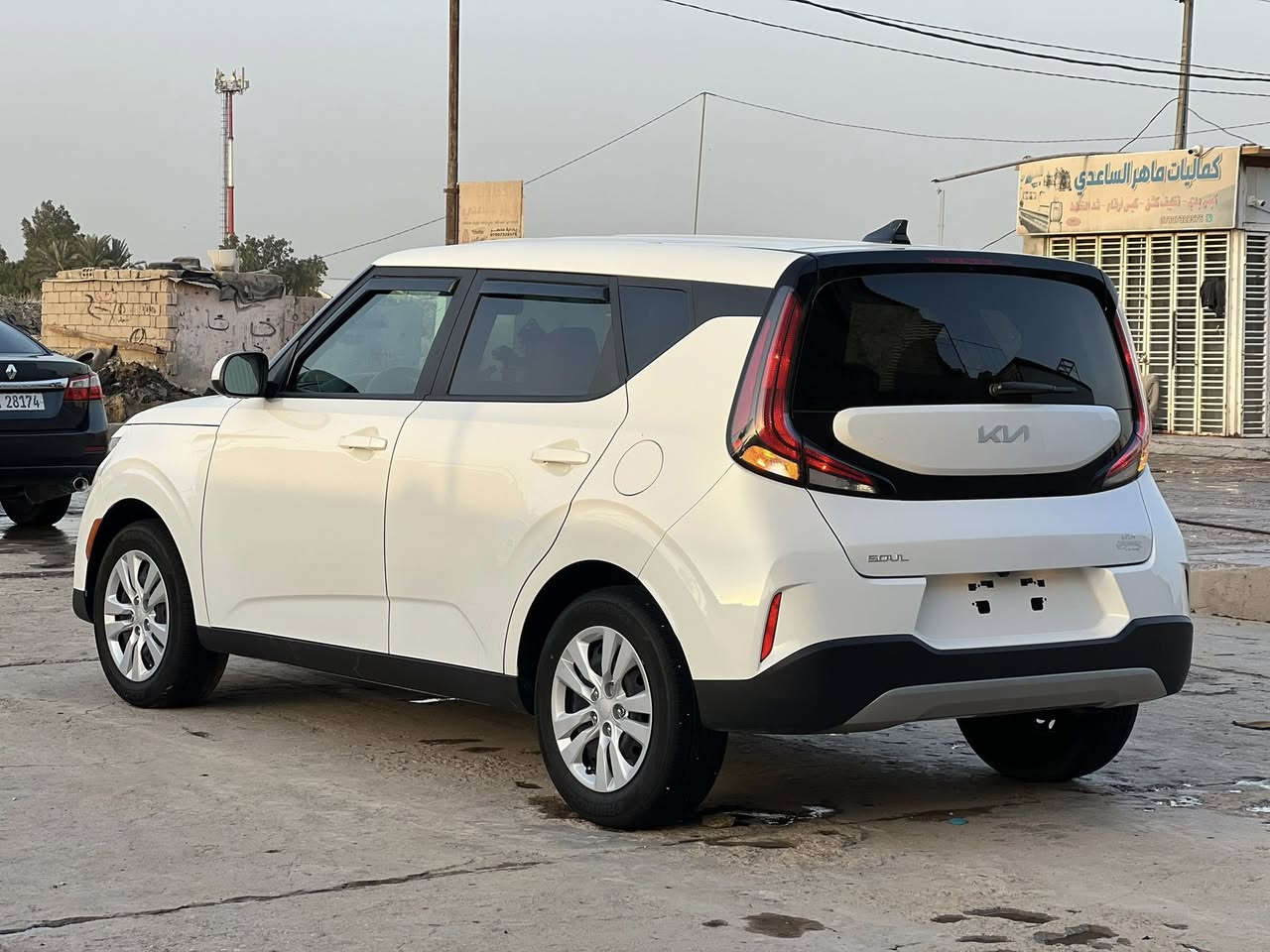 سلام عليكم للبيع كيه صول موديل 2024 موصفات تحكم جهتين حاكيه مانع نزلاق شاشه كبيره ولمس كامره دواره توقف ذاتي السياره مكفوله من الصبغ التبديل والغرق والبارد كفاله عامه ماعده الدعاميه فقط وجايبها نفس الون جميع الرباكات سليمه دخال بيجي بلادي حجم المحرك 2000 دوش دخول جديد السياره حره جايه بسمي بدون رقم تترقم جميع المحافظات بيها رقم فحص موقت ***********())) او ***********
