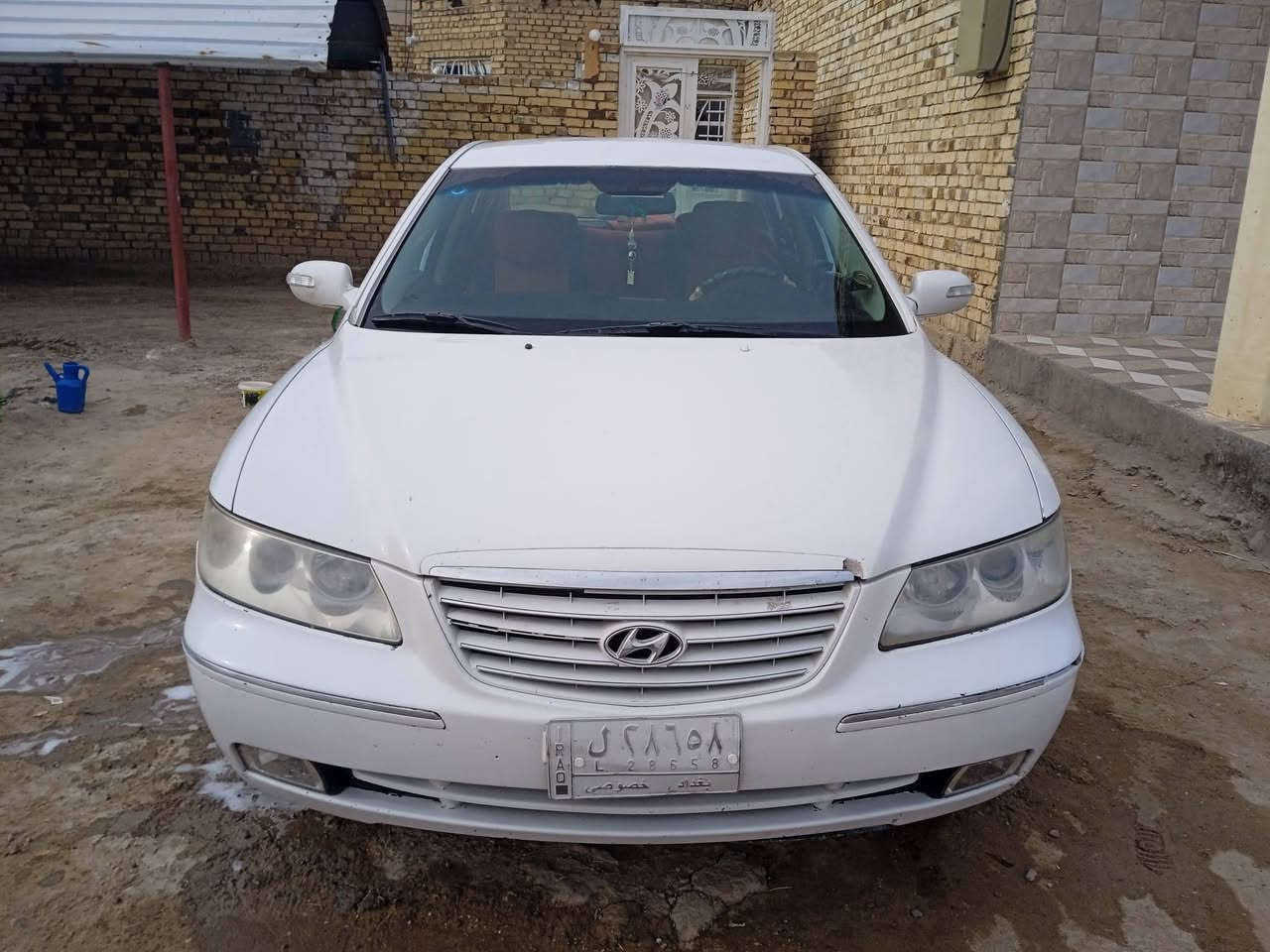 السلام عليكم
أزيرا 2009 خليجي 
مواصفات 
كشنات كهرباء 
مري شفط 
شاشه 
تحكم ستيرن 
تبريد شغال 
رقم بغداد 
مكينه 2700

مكان ديوانية 
غير متواجد على الفيس 
***********
