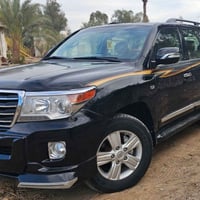 للبيع لاندكروز موديل ٢٠١٠ محرك ٨ سلندر السعر ٣ شدات وبيها مجال للاستفس...