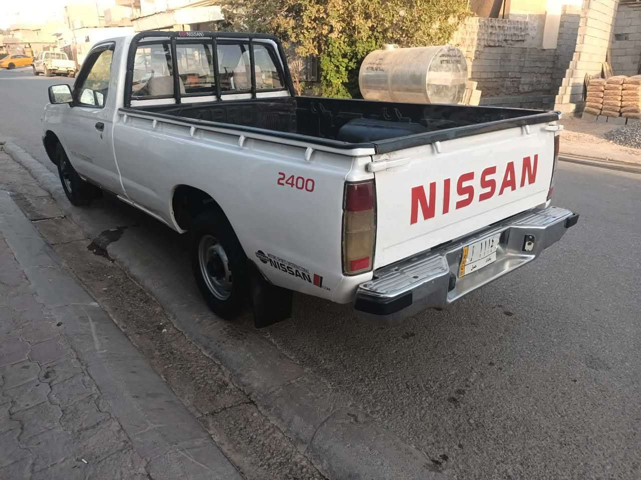 نیسان پێنچ قۆلاب بۆفڕۆشتن هەموگیانی بەشەر مۆدیل 2002ڕەقەم بەخداد سەێارەکە بەناو خۆمانەوەیە مەشروع وەتەنیە  ***********   ‏‪***********‬‏
