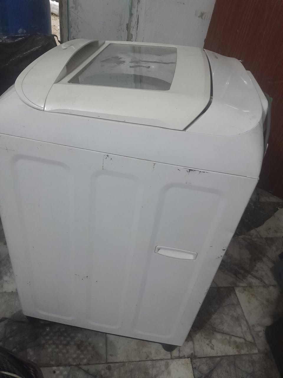 غساله للبيع شغاله كامله نضيفه سعر 125مكان مدينت الصدر حي طارق رقمي ***********
