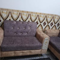 تخم جديد 10 مقاعد بحاله ممتازه بدون اي ضرر سعره 300 الف قفل مكاني بغدا...