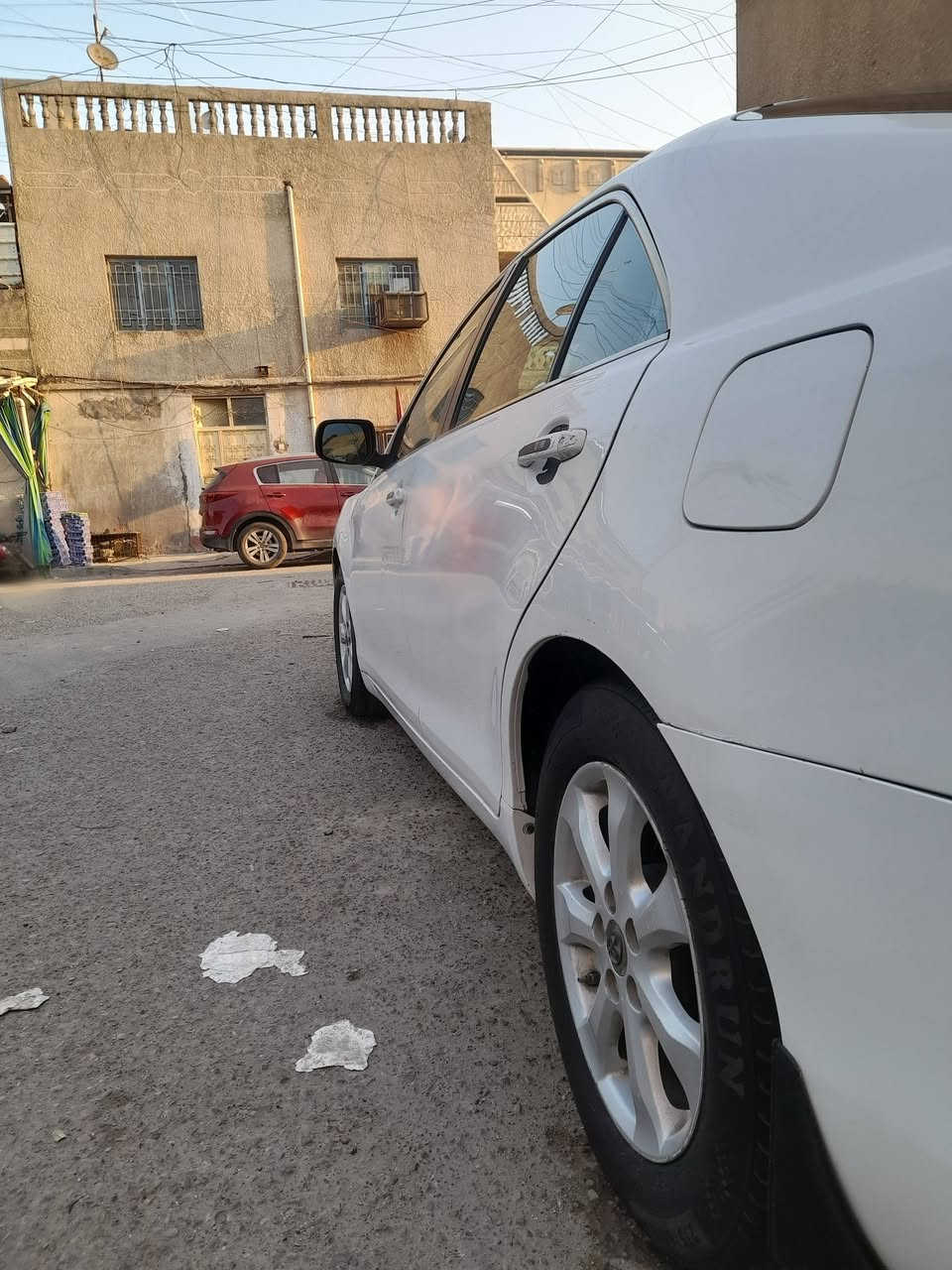 اسلام عليكم كامري موديل 2009 لون ابيض رقم بغداد حادثه جاملغ أمامي او باب خلفي جه الراكب محرك 4 سلندر 
 تايرات جدد تبريد خير من الله  كير اوتوماتيك صالنصه شاده جديده السياره سحبه كلش قوي او نشطه باتري جديد فيتبام جديد تنته مغلفه جديد او البيبان هم امغله موجوده في الصور 

المواصفات 
1_لايت زينون 
2_شاشاه أندرويد 
3_تحكم مري جانبيه 
4_كشن كهرباء 
5_تحكم استيرن
6_تثبيت سرعه 

اسعر 112 او بيه مجال 

                       التواصل خاص او اتصل
                       على الرقم ***********
