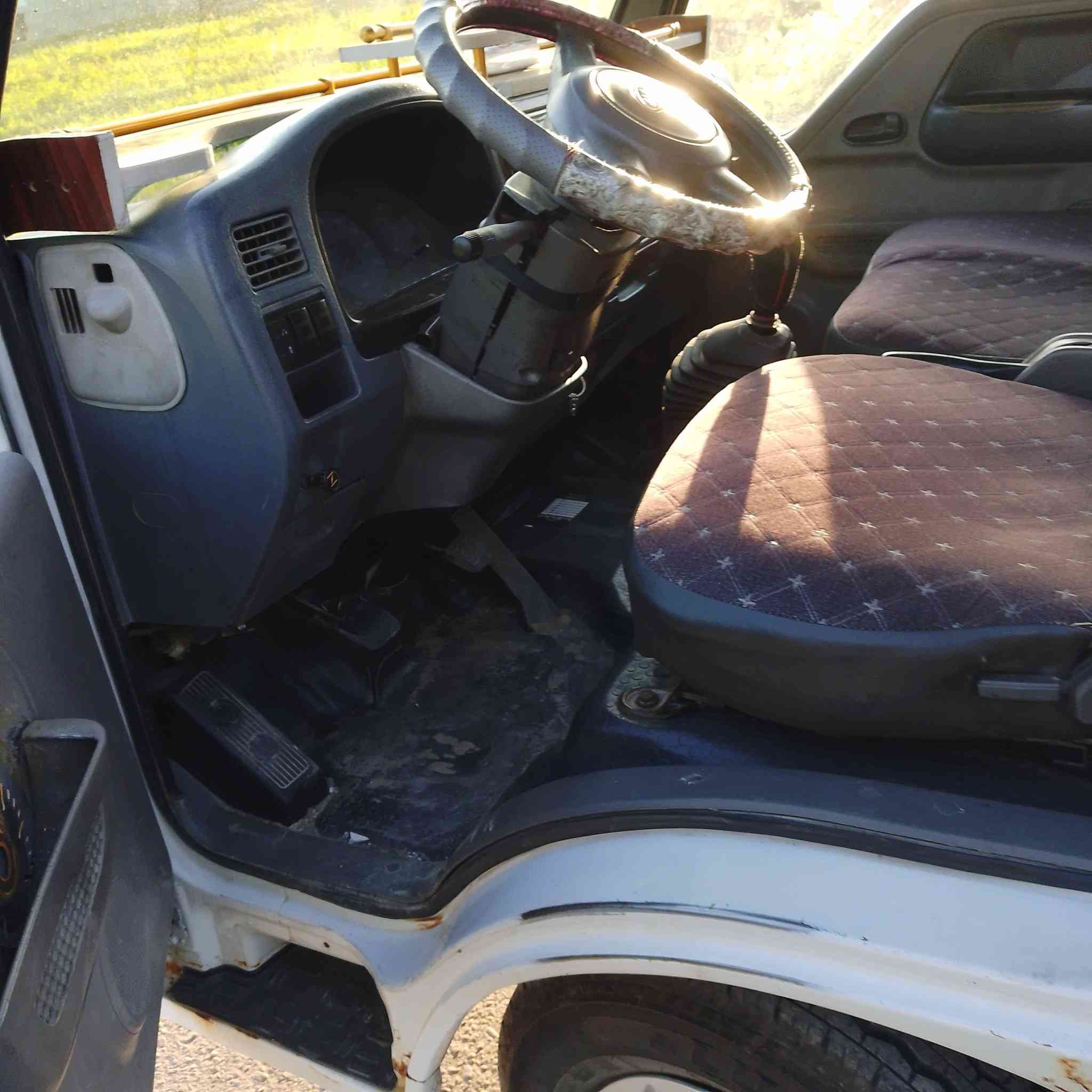 السلام عليكم كيه فونتيره ام عيون موديل ٢٠٠١رقم انبار الماني تحويل ثاني يوم مكفولةمن محرك وكير وصدرتخم تاير سياره مال جناي سبعه جنكال صدر جديد شاصي مكفول   سياره على وضع شركه نضيفه حيل سعر ٧٠بيهامجال قليل عنوان بغداد تاجي رقم موبايل ***********=***********=***********
