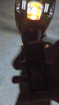 اسلام عليكم ورحمة الله دراجه 🧿 ماكس بوليسي رمبه اجديده بجيس اتخبل كفرات ابلاديه ام ختمات   المكان النجف الاشرف حي النصر يم جامع الامام محمد الجواد☑️🚷 الرقم ***********
