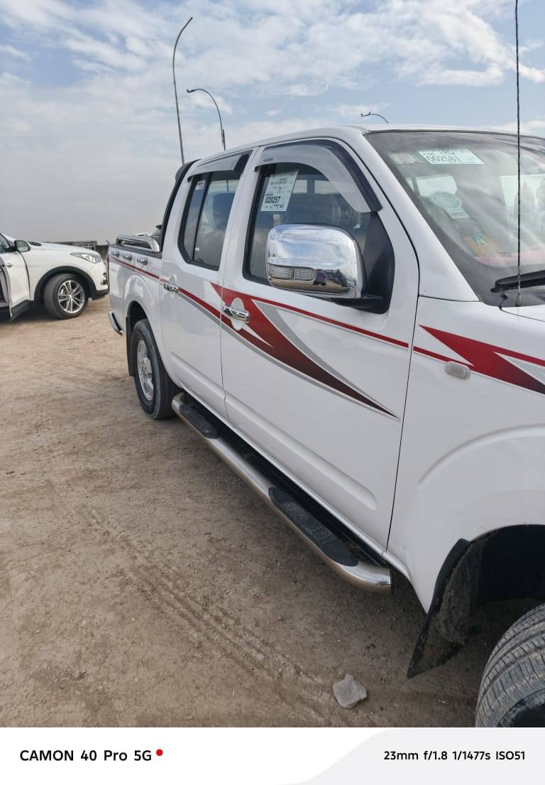 السلام عليكم نيسان نيفارا للبيع موديل 2013 رقم سليمانيه سياره باسمي سياره جاهزه من كلشي محرك لا تنقيص ولا تبخير تخم تاير كهربائيات كامله من كلشي عنوان بغداد ابو غريب 
السعر 120 وبي مجال غير متواجد على الفيس او اذا اكو مراوس بهايلوكس 
***********
***********
