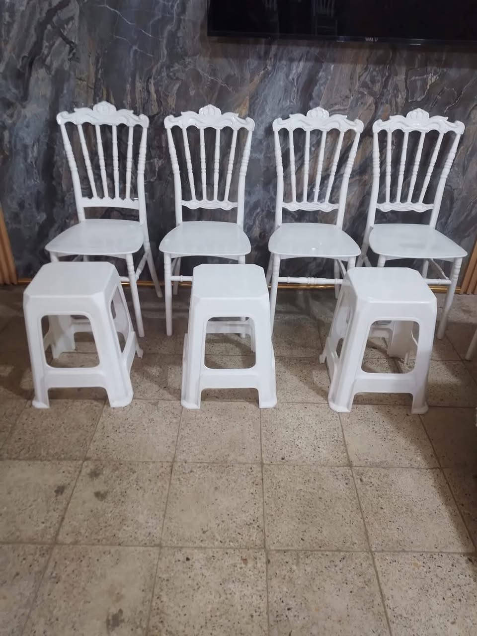 تأجير #كراسي 🥁🎸نظافه يمي فول 100/100تـَجـه‍يـزٌِ مَـناـسـٕباتــٔ 🤵💞خـٍَطؤبـَة حـّنة مـًهر 🫢💍خــّتانــ أعـًياد مــُيلاد تًـجهيـّز دأخـًل النجف فُــقط 🤹❤️للتواصل ***********متوفر واتساب  متوفر توصيل ذهاب وعودة💕💕
