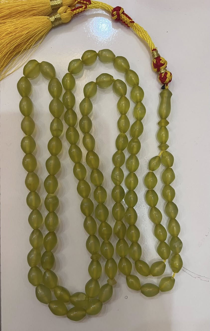 السلام عليكم مسباح باي زهر افغاني شاه مقصود مشروطه قديم انتيك  خشنه جدا خشنه وزن تقريبا 200غرام او اكثر لون نادر تحفه ليموني قديم اخوان مشروط افغاني قديم طول لمسباح على طول الذراع  اليعرف بيها ينطي سعر


**إذا كنت صاحب هذا الإعلان وتريد حذفه لأي سبب، رجاءا أرسل رسالة إلى الدعم الفني**