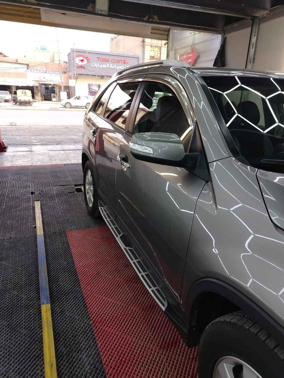 سورنتو ٢٠١١ وارد امريكي
٧راكب
٦سلندر
تحكم ستيرن
مانع انزلاق
مانع انحدار
اشاير بالمري
تبريد ٣قطع 
ماشية ١٢٥ميل
صور حادثها موجوده
بدون ايرباك
السعر ١٣٠ وبيها مجال
هذا رقمي ***********
