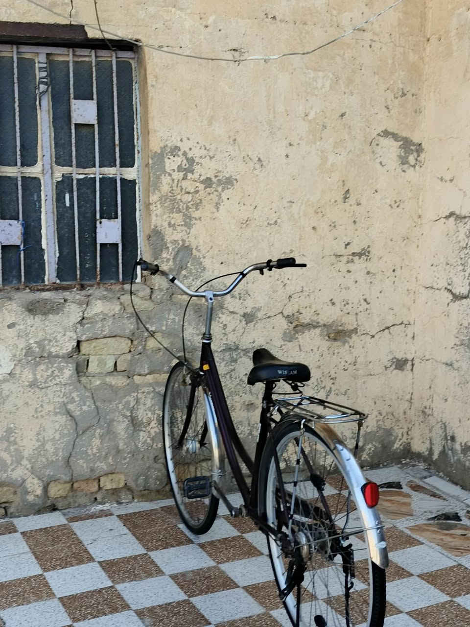 سلام عليكم بيسكل للبيع حجم 27 بيسكل نضيف السعر خاص


**إذا كنت صاحب هذا الإعلان وتريد حذفه لأي سبب، رجاءا أرسل رسالة إلى الدعم الفني**