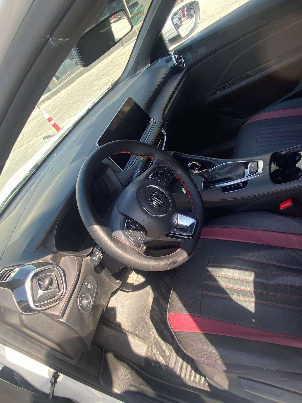 بەناوی خوای گەورە 
MG GT 2024
***********
ئێم جی جیتی ٢٠٢٤ 
شاشە ئەكتیڤ 
بۆیاخ تەنك 
سەیارەكە ٨ هەزار كم ڕۆشتووە 
فول مواسەفات كامێرە ٣٦٠ 
حاسە و كامێرە و سڵاید ، مواسەفاتەكان دیارن
بەرگە كوشن و گاعی قاڵبی بۆ كراوە 
سەیارەكە ڕۆنی مۆتۆڵی تێكراوە
یەك پەڵەی بچوك پیدی ئاڕی هەیە 
سەر چەمەلەغی دواوە 
بەس لە سۆنەر دەرئەكەوێ
 سعری ١١٩ گەڵا و مەجالێكی كەم
تكایە گەر مشتەریت تەلەفون بكە 
***********
لە سلێمانیە سەیارەكە السليمانية, العراق

