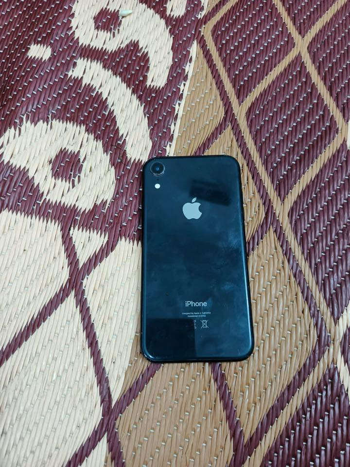 اكس آر بلادي ممفتوح فقط ضهر مبدل كله بلادي وكله شغال جهاز نضيف سعر ١٥٠بيً مجال بطاريه ٨٥ مدينه صدر ***********
