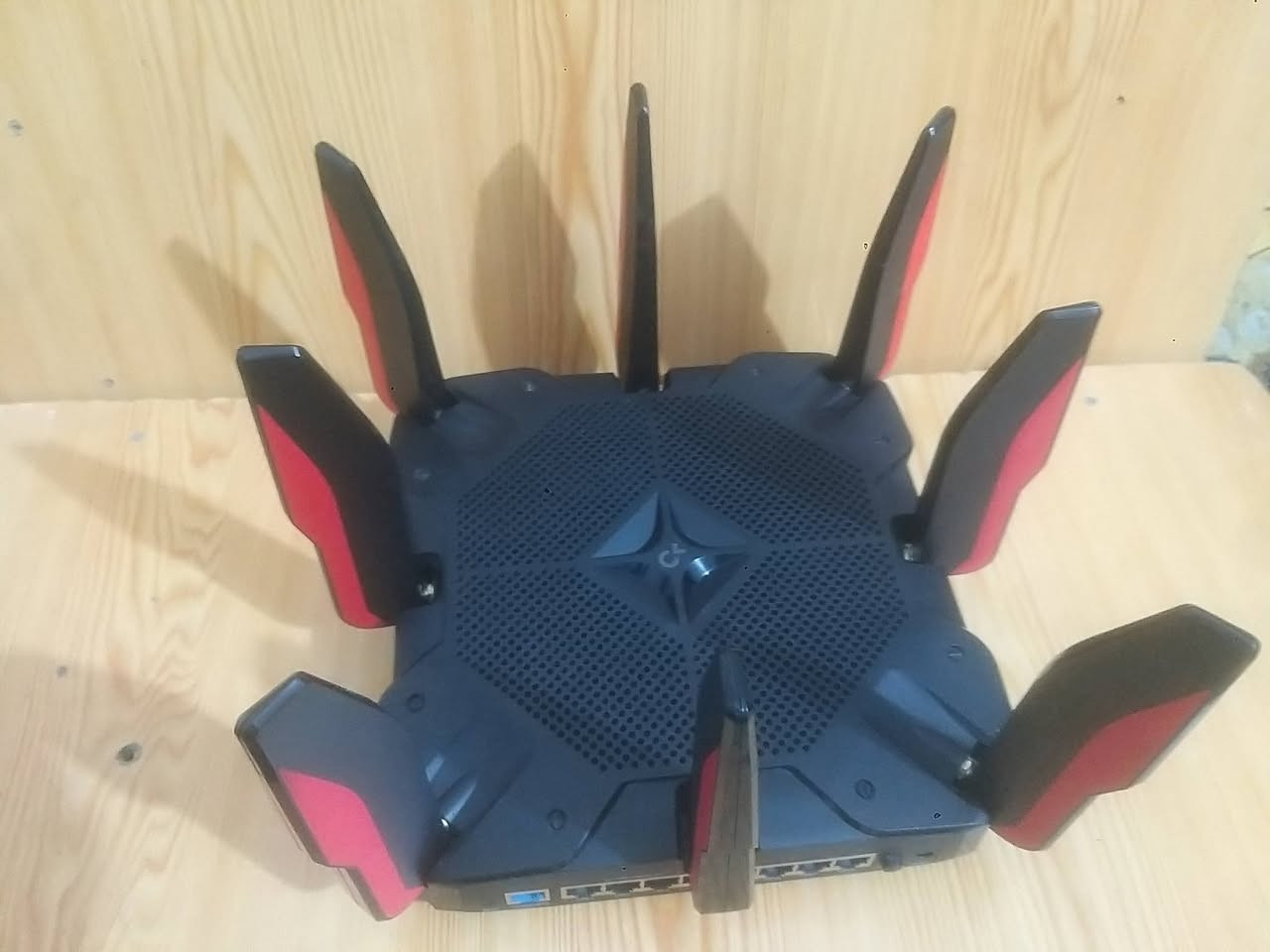 راوتر  كيمنك  Tp_link  للبيع

AX11000 

Wi fi 6

ألسعر   275  ألف

متوفر توصيل جميع محافظات ألعراق

واتساب  ***********
