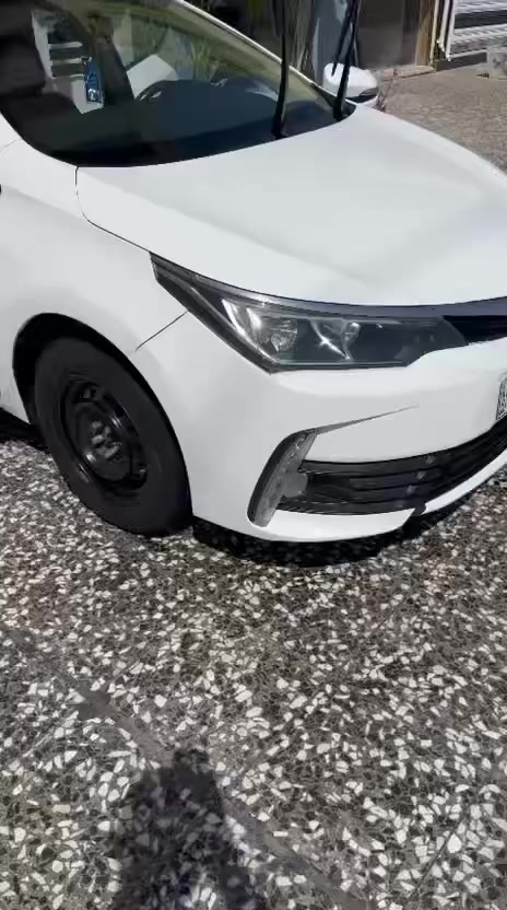 السلام عليكم للبيع كورلا خليجيه موديل 2018 سياره رقم اربيل تحويل ثاني يوم السياره تفاصيلها داخل الفيديو السعر 158 وبيها مجال المكان الفلوجه اي استفسار اتصل على رقم صاحبها ***********
