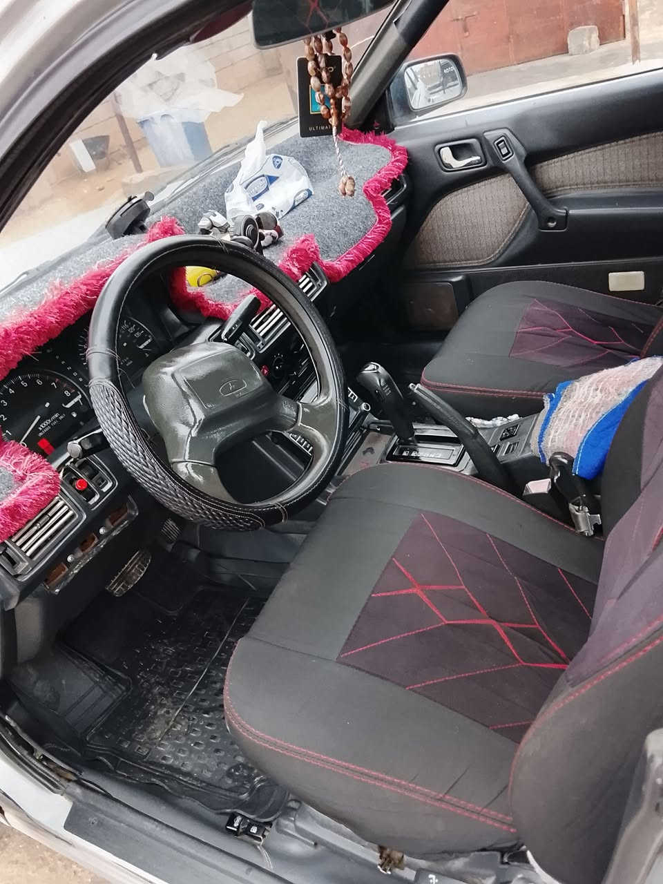 السلام عليكم ورحمة الله وبركاتة
سيارة لبيع مستيبوشي كلن رقم ديالى سنويه جديدة سيارة بسمي و تخم تاير جديد تبريد شغال و تدفئه سيارة خير من الله محرك لا صرف ولا بخار محرك 1800 المكان ديالى ناحية السعديه السعر 53 وبيها مجال للشراي 
***********
