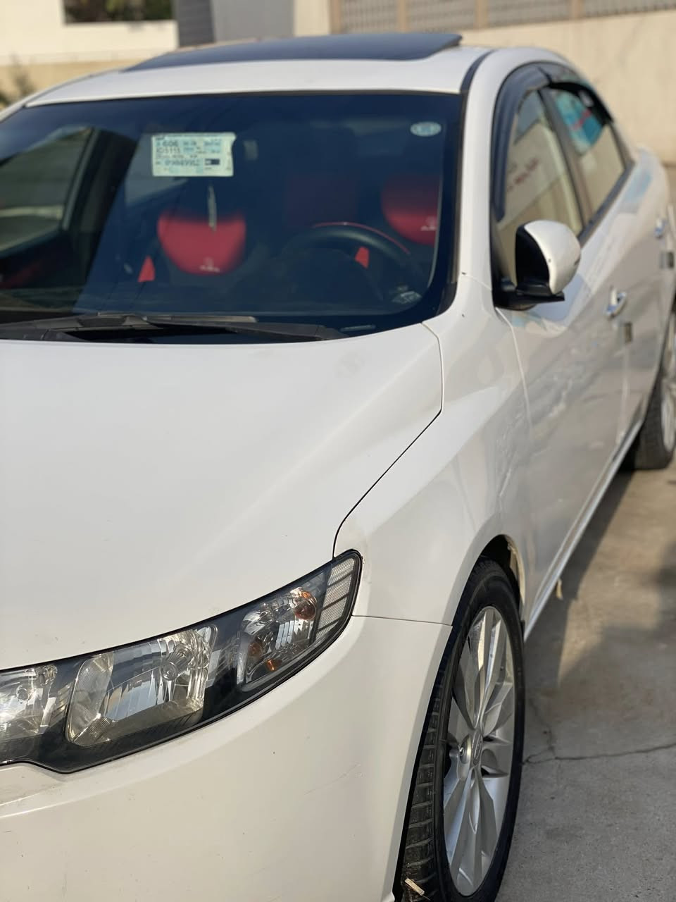 السلام عليكم
سيراتو 2011 فول مواصفات مكفوله رقم وسنويه جديد السياره بأسمي 

السعر 117 وبيها مجال بسيط 
للاستفسار الاتصال على الرقم 
***********
***********
