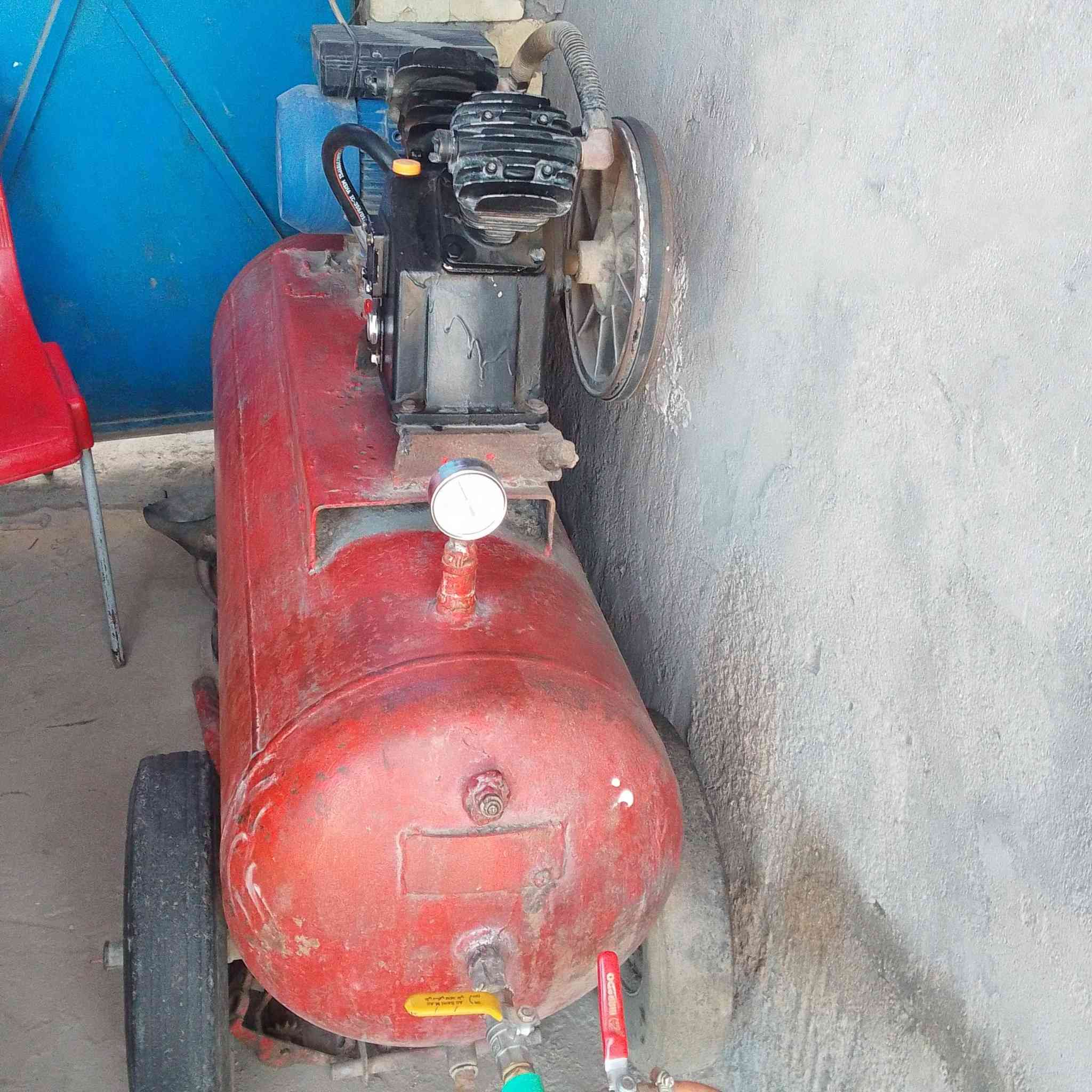 كمريسرايطالي زاد خالعه 24 للبيع الاستفسار تصال على هذا رقم *********** العنوان العماره
