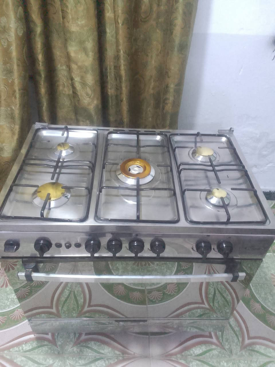 طباخ اللبيع ومكانه زين القوس


**إذا كنت صاحب هذا الإعلان وتريد حذفه لأي سبب، رجاءا أرسل رسالة إلى الدعم الفني**