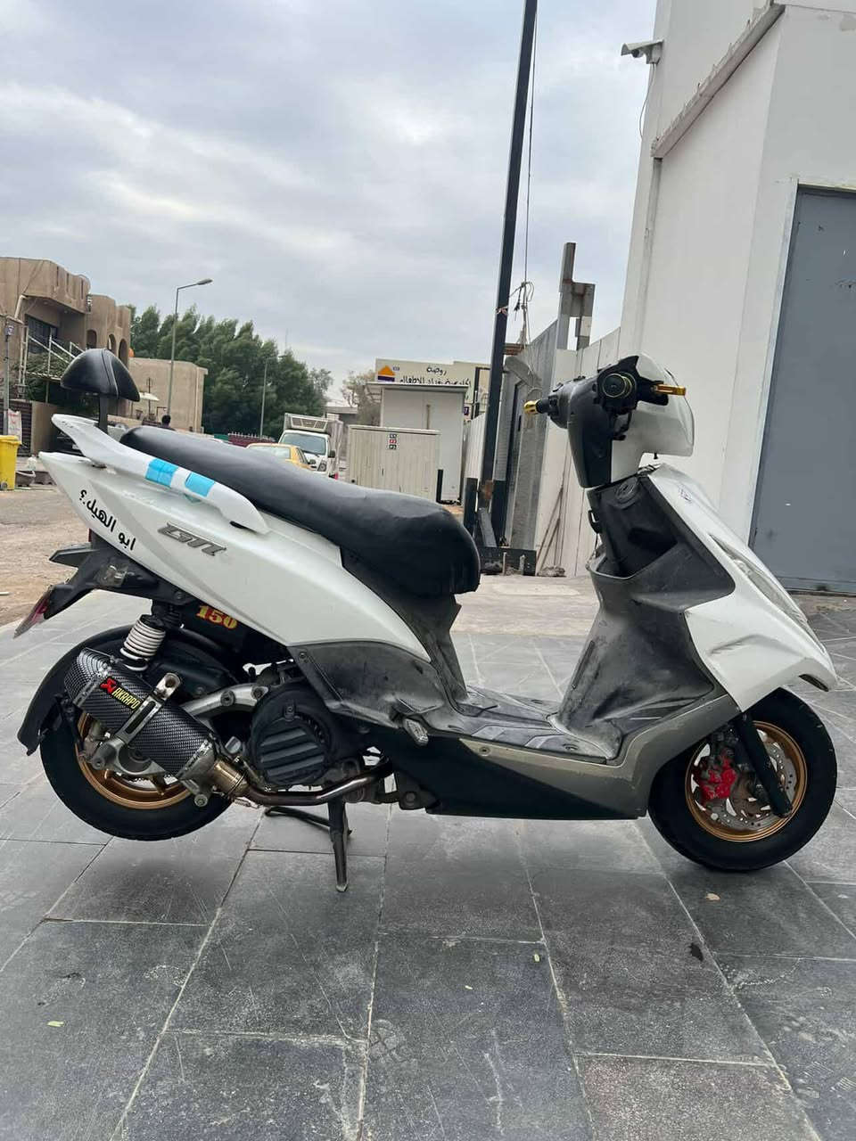 سلام عليكم جيتي ار للبيع الدراجه مكينه نضيفه كفر نضيف كهربائيت شغاله كلها دراجه مابيها نقص بس واحد وهوا جوزه لين سويجها ضايع الدراجه 
ويل ذهبي💫
صلنصا اكرفوج صوت طرب🎶
يدات بريك مال كاوسكي🙋🏻‍♂️
تجوه بيها🖤
فراك بريك ANS👌
كلج أمامي رياضي ARGS✈️
سعر واحد و100 بيها مجال أو مراوس بجبلي عنوان بغداد العبيدي متواجد خاص بس...


**إذا كنت صاحب هذا الإعلان وتريد حذفه لأي سبب، رجاءا أرسل رسالة إلى الدعم الفني**