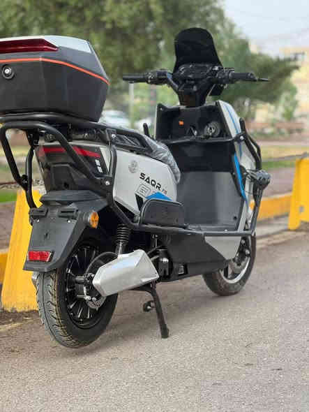 سلام عليكم شباب دراجه شحن البيع ليثيوم شركه الصقر دراجه ((زيرو زيرو غير مستخدم )) اليوم أخذتها وصل المعرض موجود   دراجه ع وضع الشركه زيرو امانت الله ورسوله  تجي وشوف بعينك دراجه عالميه والله 🔥 مواصفاتها. تخبل 

الموديل 2025
البطاريه ليثيوم فوسفات الحديد 
التحويلات 1.2.3
السرعه 85
ملف 2000W
 اطارتً جوبلس 
نشره ليله 
بريكات دسكات دهن هدروليك 
درع حديد 
تشغيل عن بعد 
جهاز إنذار 
قفل ستيرن 
جنطه خلفيه 
مساحه تخزين تحت الكشن كبيره 
أشاير رباعيه 
نضام رجوع ال خلف R
نضام ABS
نضام USB
شاحنه تدعم الشحن السريع  ولايقاف ذاتي 
لونها مميز كلش تجي لونين لأبيض والـ اسود 
الدراجه مشحونه شحنه وحده فقط 
كشن vib
دراجه تخبل والله 

اي استفسار اتصال

***********

العنوان بغداد
